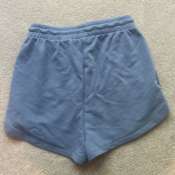 lounge shorts - Picture 2 of 2